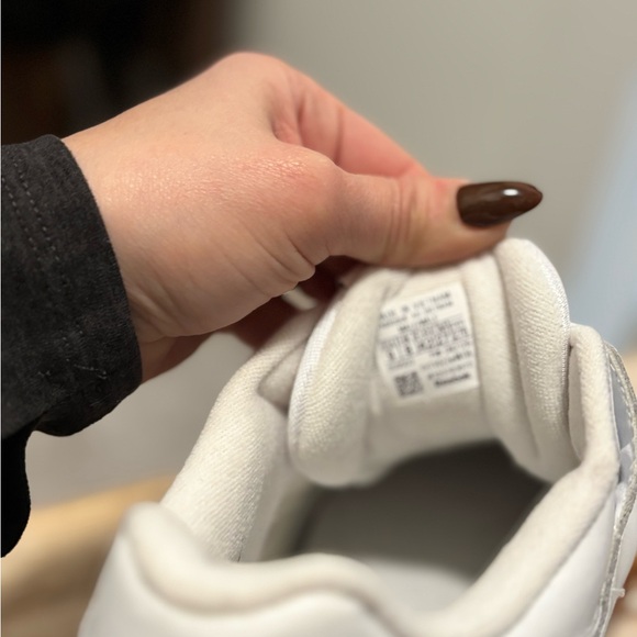 Reebok Classic White Sneakers with Tan Sole - Picture 10 of 13